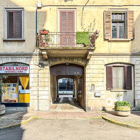 Along The Canal Smart Flat Naviglio - 4 People コルシコ エクステリア 写真