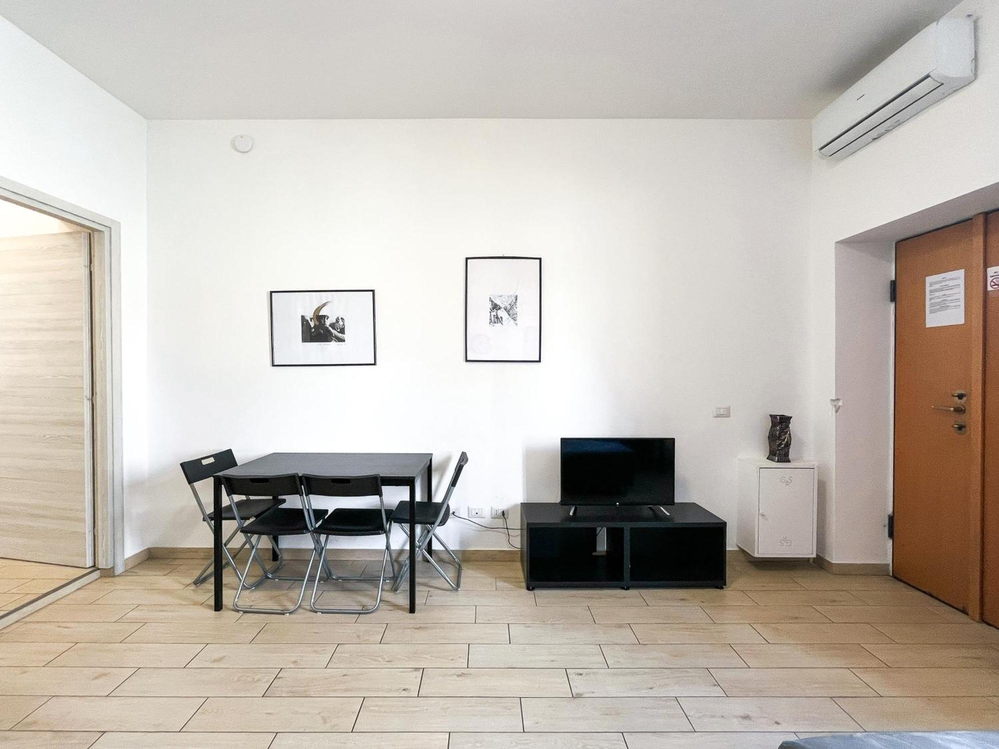 Along The Canal Smart Flat Naviglio - 4 People コルシコ エクステリア 写真
